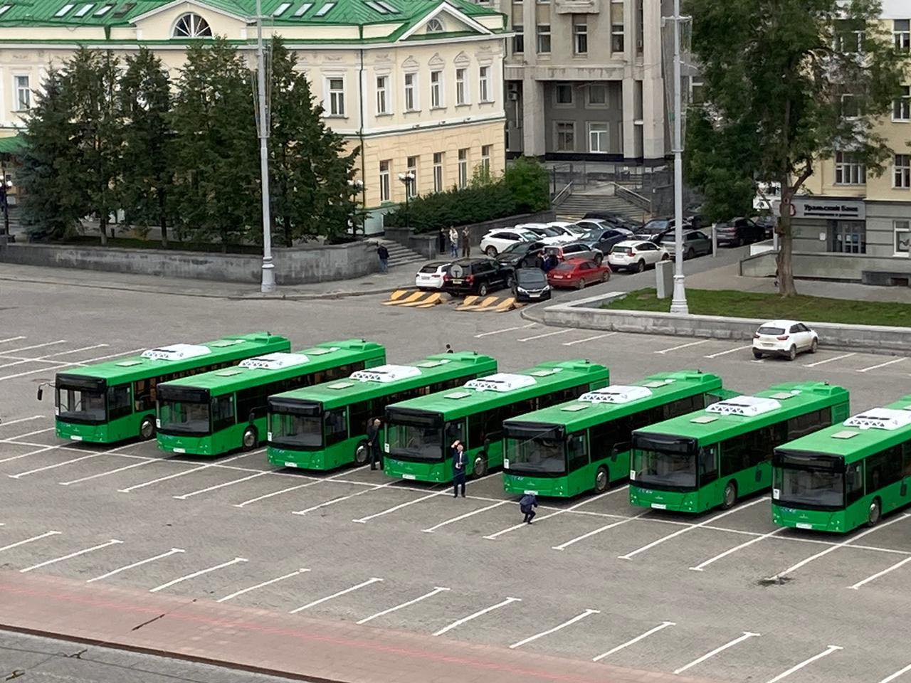 Поставка автобусов МАЗ-203015