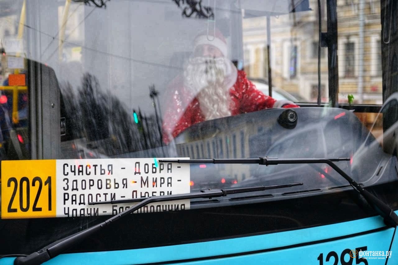 Автобус в Петербурге